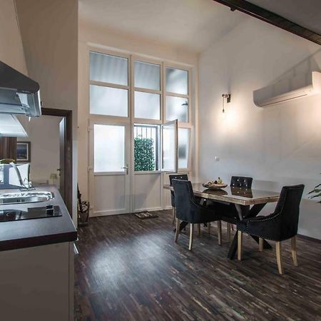 شيبينيك Bacrizza Gallery Apartment المظهر الخارجي الصورة