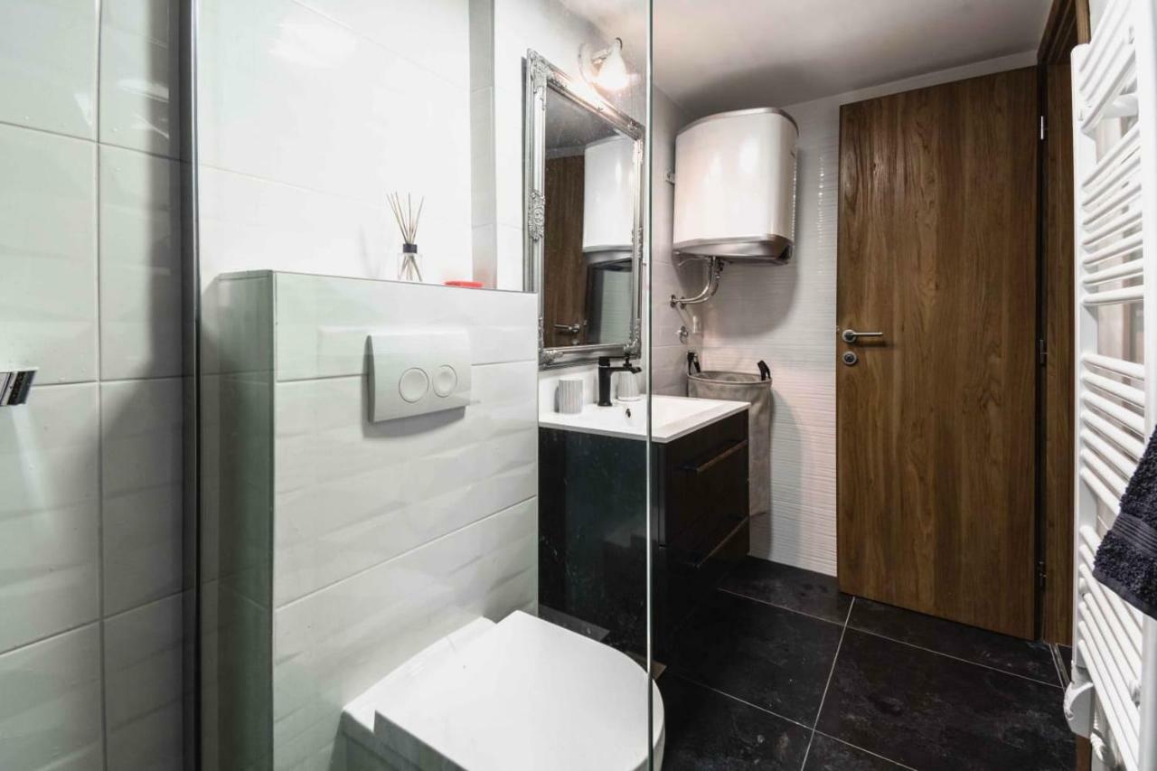 شيبينيك Bacrizza Gallery Apartment المظهر الخارجي الصورة