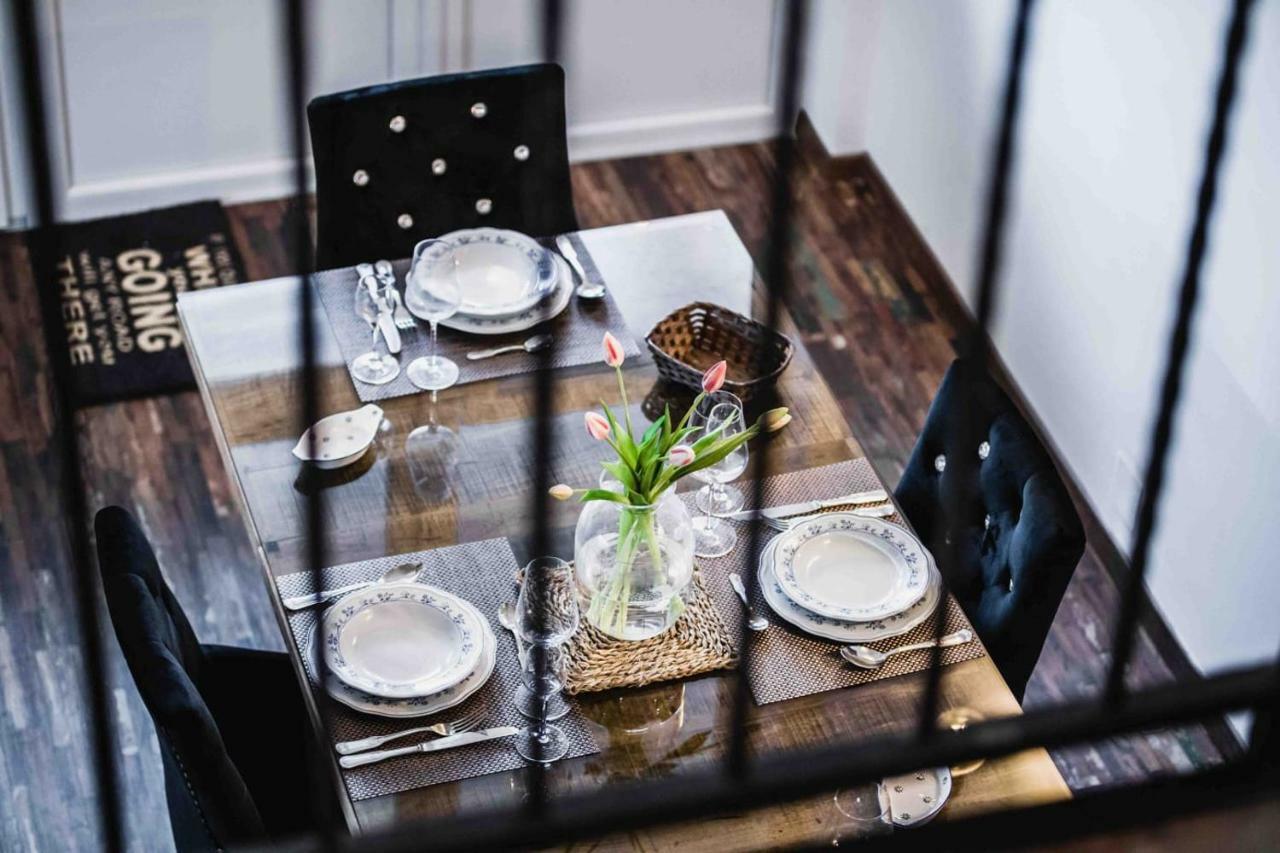 شيبينيك Bacrizza Gallery Apartment المظهر الخارجي الصورة